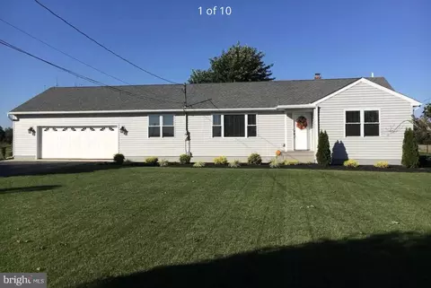 4464 Genoa Ave, Vineland, NJ 08361