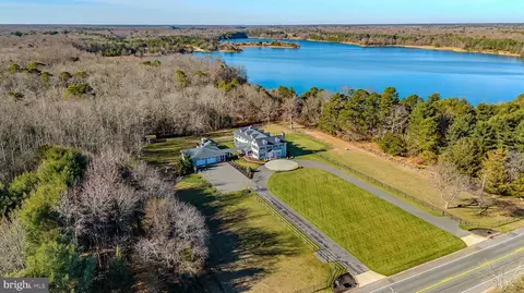 2029 E Buckshutem Rd, Millville, NJ 08332