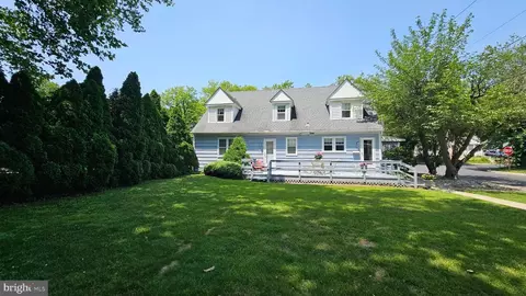 37 Wayne Rd, Bridgeton, NJ 08302 photo 3