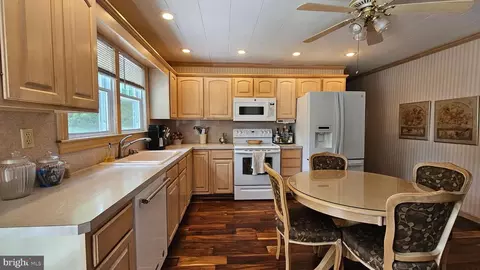 37 Wayne Rd, Bridgeton, NJ 08302 photo 14