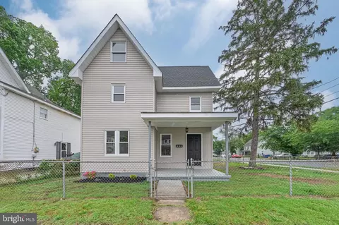 428 E Oak St, Millville, NJ 08332