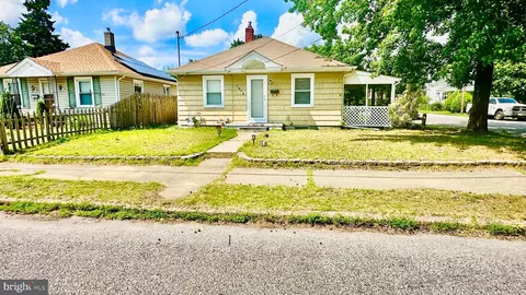 1010 Woodland Ave, Millville, NJ 08332