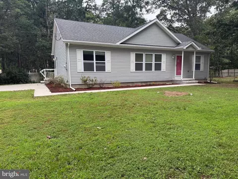 2 Laurel Dr, Millville, NJ 08332