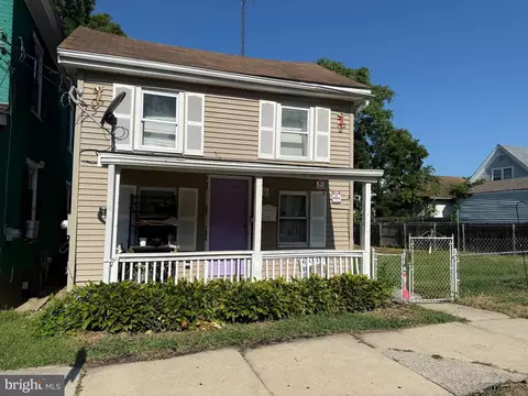 616 N 4th St, Millville, NJ 08332