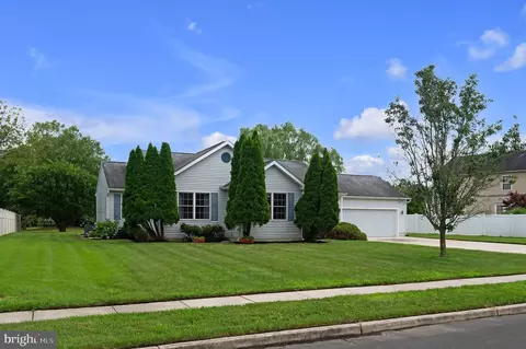 2233 Musterel Ln, Vineland, NJ 08361
