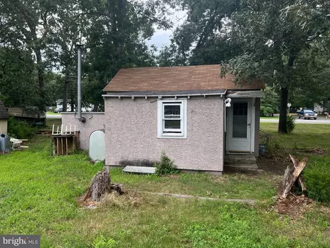 100 W Buckshutem Rd W, Millville, NJ 08332