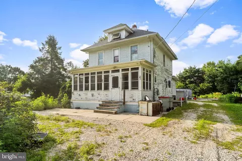 1518 E Sherman Ave, Vineland, NJ 08361