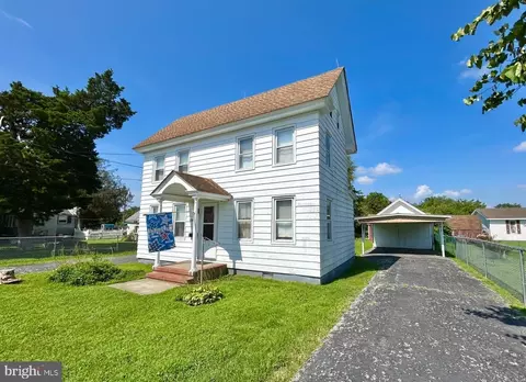 2321 Bacon St, Port Norris, NJ 08349