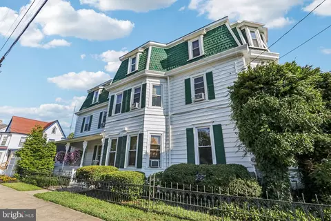 229 N 2nd St, Millville, NJ 08332