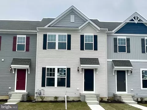 22 Whitaker Ct, Millville, NJ 08332