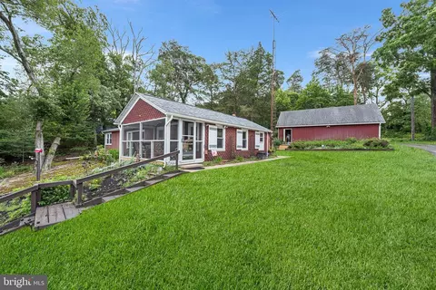 6 Spruce Ln, Bridgeton, NJ 08302