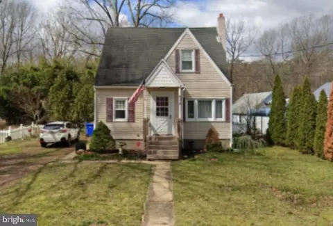 438 Manor Ave, Millville, NJ 08332
