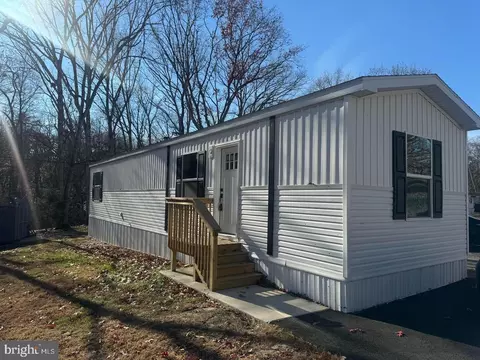 450 Clarks Pond Skyline Dr #36, Bridgeton, NJ 08302