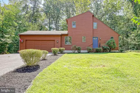 19 Shadow Brooke Dr, Bridgeton, NJ 08302