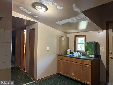 60 Sharp Ave, Bridgeton, NJ 08302 photo 5