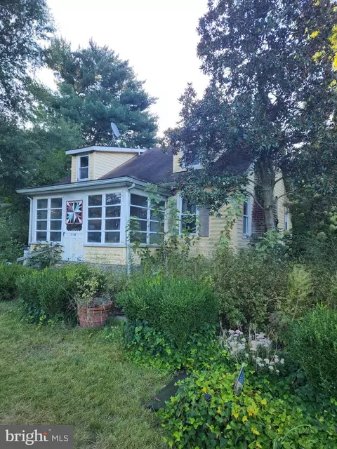 1046 Bridgeton Rd, Greenwich, NJ 08323