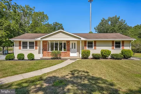 5322 5324 Route 49, Millville, NJ 08332