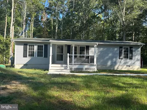 211 Maple St, Port Norris, NJ 08349