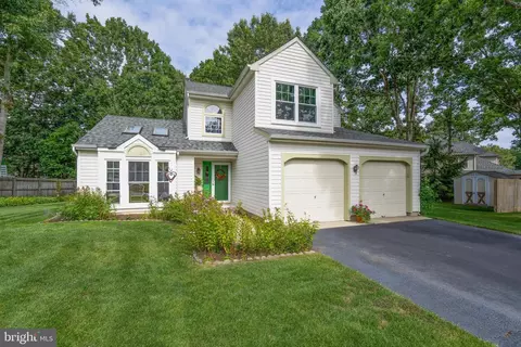 6 Jenny Dr, Millville, NJ 08332