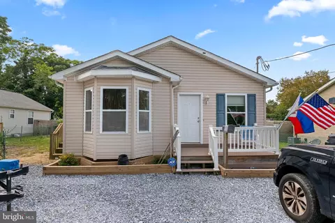 206 S East, Vineland, NJ 08360