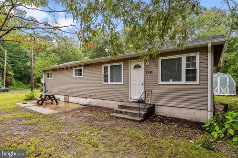 7446 Keron Dr, Millville, NJ 08332
