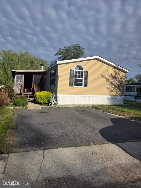 1976 N East Ave #233, Vineland, NJ 08360