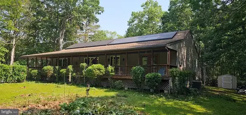 12 Deborah Dr, Millville, NJ 08332