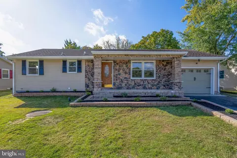 663 Wayne Ave, Vineland, NJ 08360