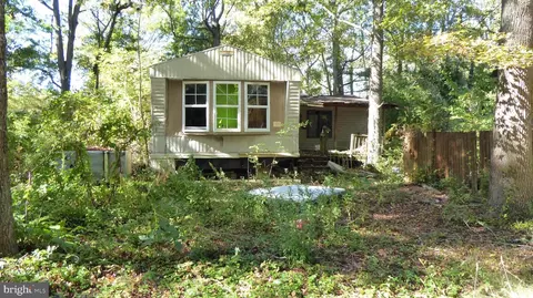 411 Begonia Rd, Millville, NJ 08332
