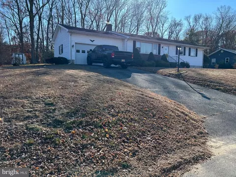 41 Roberts Ave, Bridgeton, NJ 08302