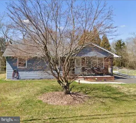 764 S Third St, Vineland, NJ 08360