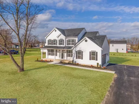 312 Cindy Dr, Vineland, NJ 08360