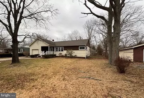 102 Ginger Ave, Millville, NJ 08332
