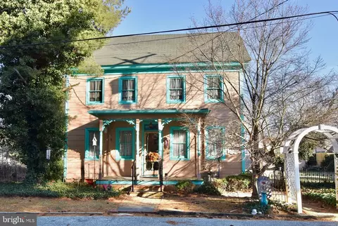 1208 Second St, Mauricetown, NJ 08329