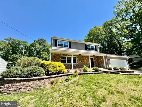 19 Oak Dr, Bridgeton, NJ 08302