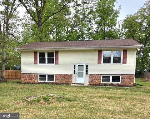 64 Rosedale Dr, Bridgeton, NJ 08302