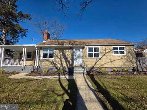 882 Sawyer Ave, Vineland, NJ 08360