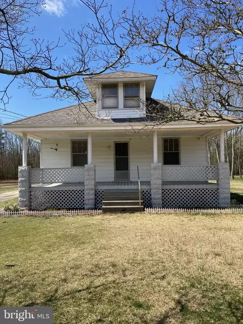 2216 S 2nd St, Millville, NJ 08332