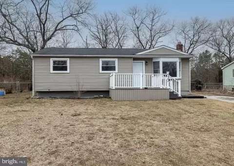 533 Richard Dr, Millville, NJ 08332