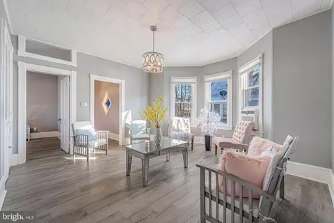 516 N West Ave, Vineland, NJ 08360