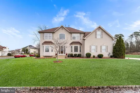 441 Caroline Ln, Millville, NJ 08332