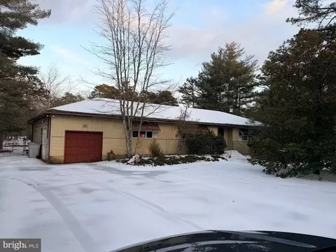 1719 Maurice River Pkwy, Vineland, NJ 08360