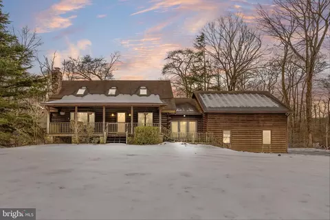 3100 Eglantine Dr, Vineland, NJ 08360