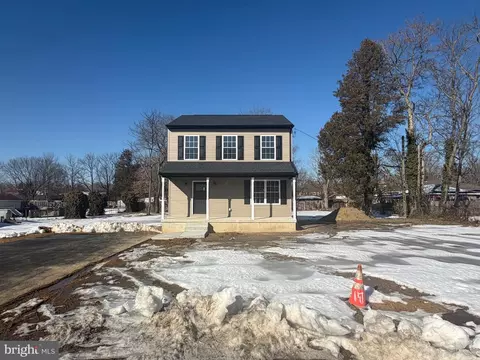 814 Catherine St, Vineland, NJ 08360