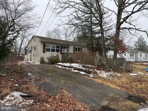 527 Brian Ave, Millville, NJ 08332