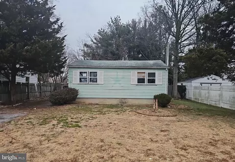 404 Rosewood Ave, Vineland, NJ 08360