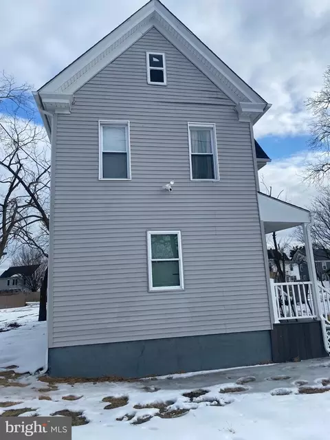 117 W Foundry St, Millville, NJ 08332