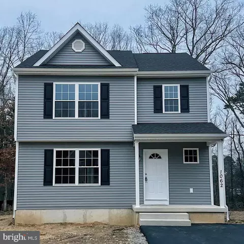 1062 Hickory Dr, Vineland, NJ 08360