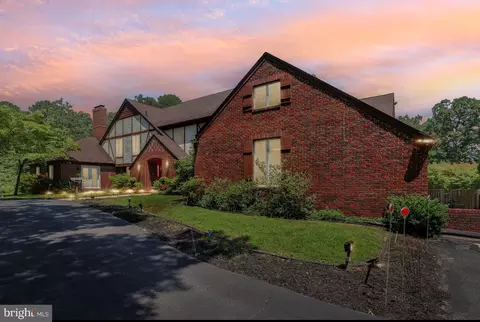 1216 Forest Dr, Millville, NJ 08332