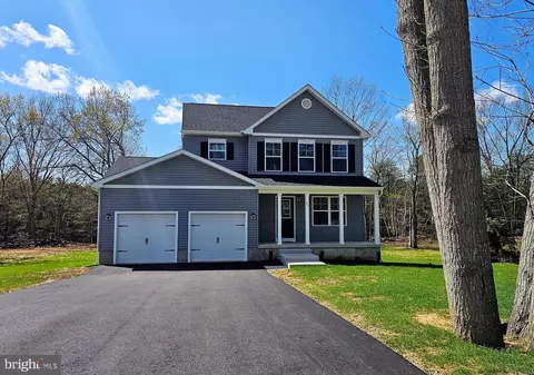 47 Seena Dr, Millville, NJ 08332